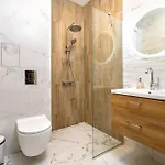 Magnolia Gardens -1bd With Balcony & Parking By Flat Mаnager شقة بلوفديف
